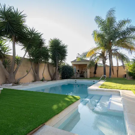 בקתה Apartoyou - & Pool *